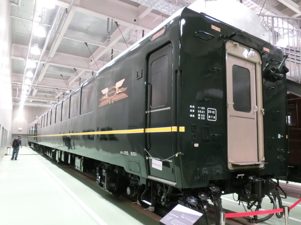 京都鉄道博物館のオハ25-551