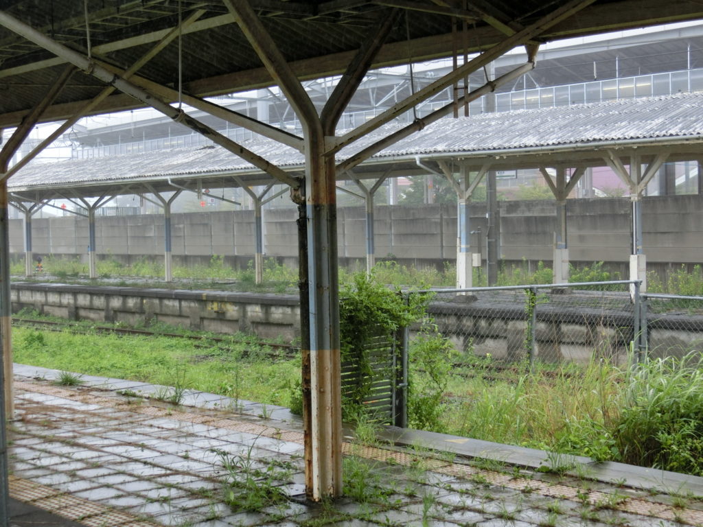 軽井沢駅 旧ホーム横川方面